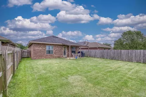 Exterior - 5802 Corkscrew Ct, Pace, FL 32571 photo 6 of 11