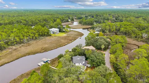 View/Area - 1978 Tanbark Dr, Milton, FL 32583 photo 5 of 6