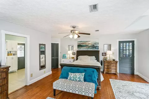 Bedroom - 1978 Tanbark Dr, Milton, FL 32583 photo 2 of 6