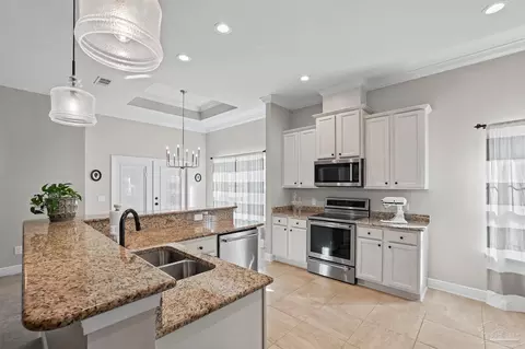 Kitchen - 5844 Dunridge Dr, Pace, FL 32571 photo 2 of 6