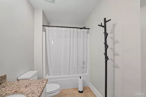 Bath - 5844 Dunridge Dr, Pace, FL 32571 photo 5 of 5