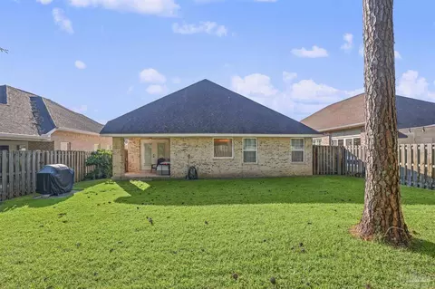 Exterior - 5844 Dunridge Dr, Pace, FL 32571 photo 8 of 10