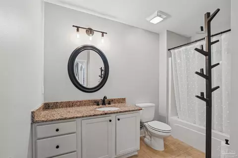 Bath - 5844 Dunridge Dr, Pace, FL 32571 photo 4 of 5
