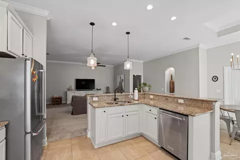 Kitchen - 5844 Dunridge Dr, Pace, FL 32571 photo 5 of 6