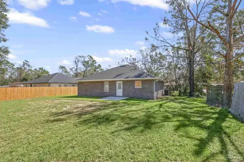 Exterior - 5930 Clark Rd, Milton, FL 32570 photo 3 of 9