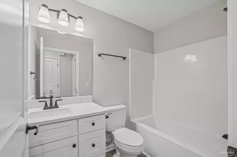 Bath - 5930 Clark Rd, Milton, FL 32570 photo 3 of 3