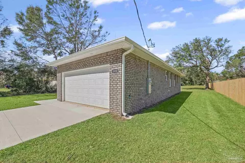 Exterior - 5930 Clark Rd, Milton, FL 32570 photo 7 of 9