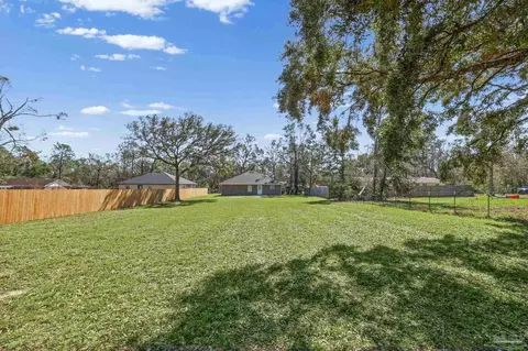Exterior - 5930 Clark Rd, Milton, FL 32570 photo 5 of 9