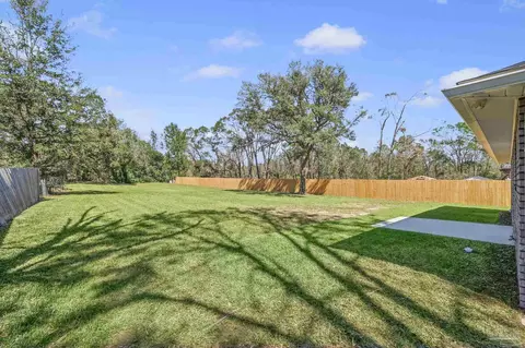 Exterior - 5930 Clark Rd, Milton, FL 32570 photo 4 of 9