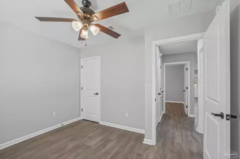 Entry Way - 5930 Clark Rd, Milton, FL 32570 photo 3 of 5