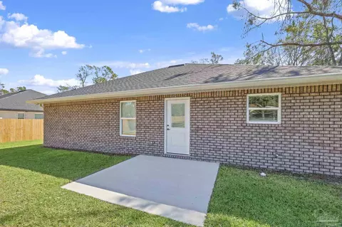 Exterior - 5930 Clark Rd, Milton, FL 32570 photo 2 of 9