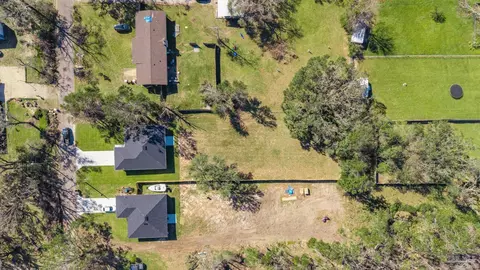 View/Area - 5930 Clark Rd, Milton, FL 32570 photo 3 of 4