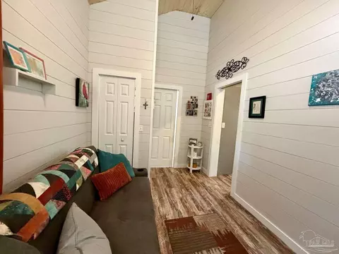 Entry Way - 5032 Camp Ground Rd, Milton, FL 32583 photo 1 of 1