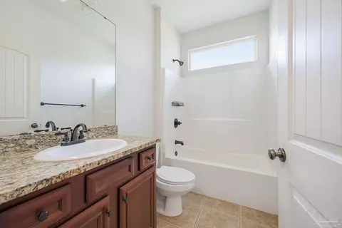 Bath - 110 Alicia Dr, Crestview, FL 32536 photo 1 of 4