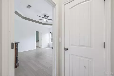Entry Way - 110 Alicia Dr, Crestview, FL 32536 photo 7 of 7