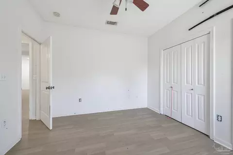Bedroom - 110 Alicia Dr, Crestview, FL 32536 photo 4 of 5