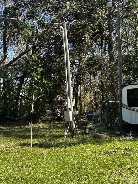 1012 Fleming Bridge Rd, Milton, FL 32570 photo 5