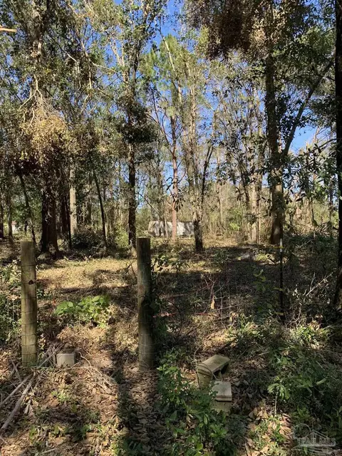 1012 Fleming Bridge Rd, Milton, FL 32570 photo 9