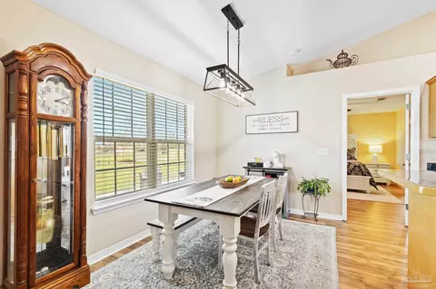 Dining - 3332 N Simmons Rd, Jay, FL 32565 photo 1 of 3