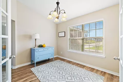 Entry Way - 3332 N Simmons Rd, Jay, FL 32565 photo 3 of 6