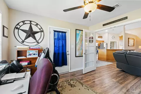 Entry Way - 3332 N Simmons Rd, Jay, FL 32565 photo 6 of 6