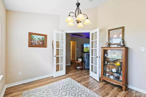 Entry Way - 3332 N Simmons Rd, Jay, FL 32565 photo 4 of 6