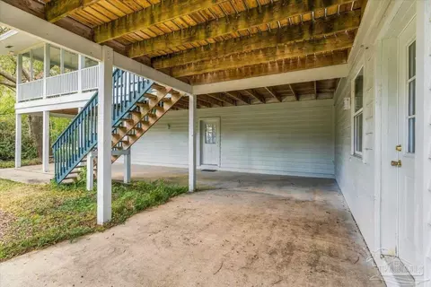 Exterior - 1886 Lodgepole Dr, Milton, FL 32583 photo 9 of 18