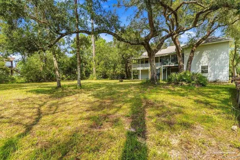 Exterior - 1886 Lodgepole Dr, Milton, FL 32583 photo 5 of 18