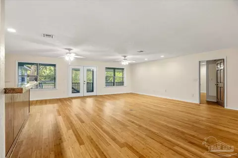 Living - 1886 Lodgepole Dr, Milton, FL 32583 photo 1 of 10