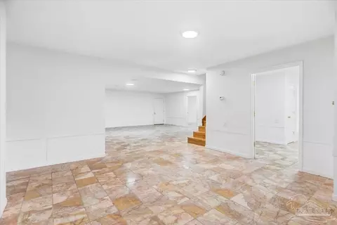 Living - 1886 Lodgepole Dr, Milton, FL 32583 photo 10 of 10