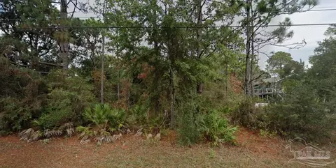 8148 Menorca St, Navarre, FL 32566