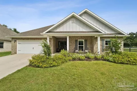 Exterior - 6199 Cherry Hill Cir, Milton, FL 32571 photo 2 of 8