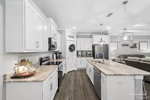 Kitchen - 6199 Cherry Hill Cir, Milton, FL 32571 photo 1 of 3