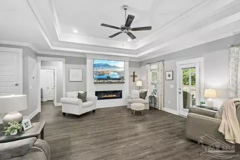 Living - 6199 Cherry Hill Cir, Milton, FL 32571 photo 1 of 2