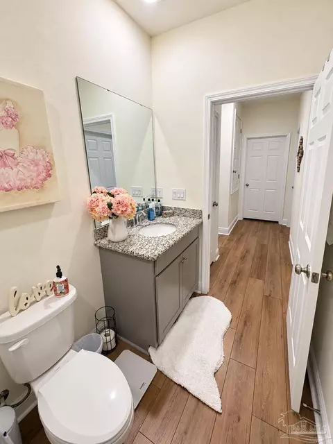 Entry Way - 7664 Piper Cir, Milton, FL 32583 photo 3 of 3