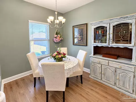 Dining - 7664 Piper Cir, Milton, FL 32583 photo 2 of 2