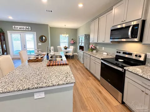 Kitchen - 7664 Piper Cir, Milton, FL 32583 photo 3 of 3