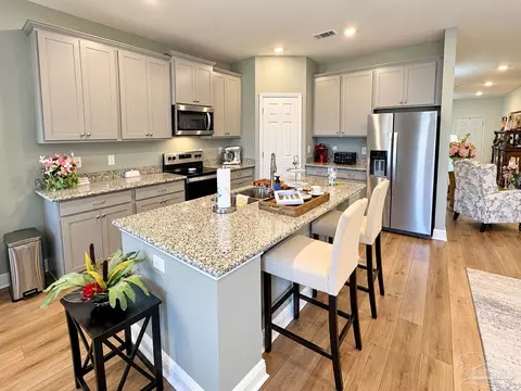 Kitchen - 7664 Piper Cir, Milton, FL 32583 photo 1 of 3
