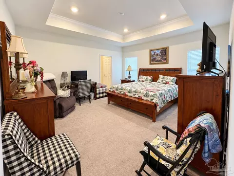 Bedroom - 7664 Piper Cir, Milton, FL 32583 photo 1 of 6