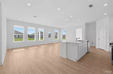 Living - 5951 Serrate St #HS 23J, Pace, FL 32571 photo 2 of 2