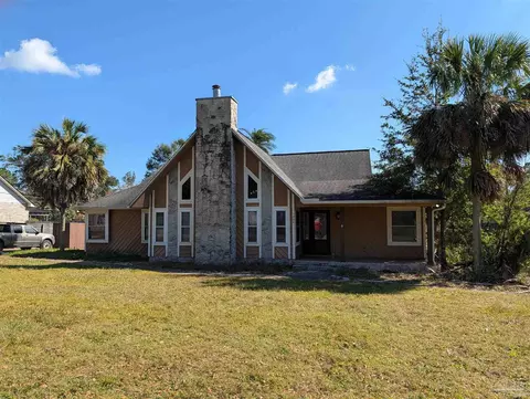Exterior - 1804 Kingstree Dr, Cantonment, FL 32533 photo 6 of 6