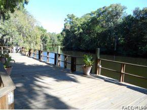 138 Young Dr, Inglis, FL 34449 photo 5