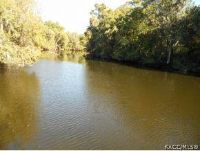 138 Young Dr, Inglis, FL 34449 photo 17