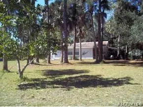 102 Michigan, Inglis, FL 34449 photo 16