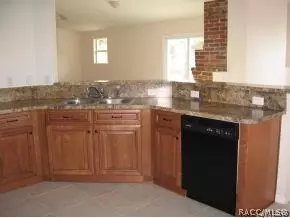 186 E Neeld, Inglis, FL 34449 photo 6