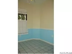 225 E Leon Lp, Hernando, FL 34442 photo 4