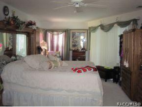 1910 W Pickett Ct, Hernando, FL 34442 photo 8