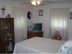 29067 Thackeray St, Nobleton, FL 34661 photo 6
