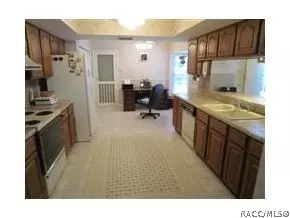310 E Hartford St, Hernando, FL 34442 photo 3