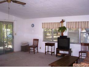 296 Hudson St, Inglis, FL 34449 photo 4
